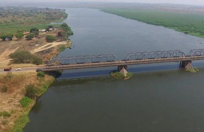 Pakwatch Bridge, West Nile, Uganda Safari Travelguide